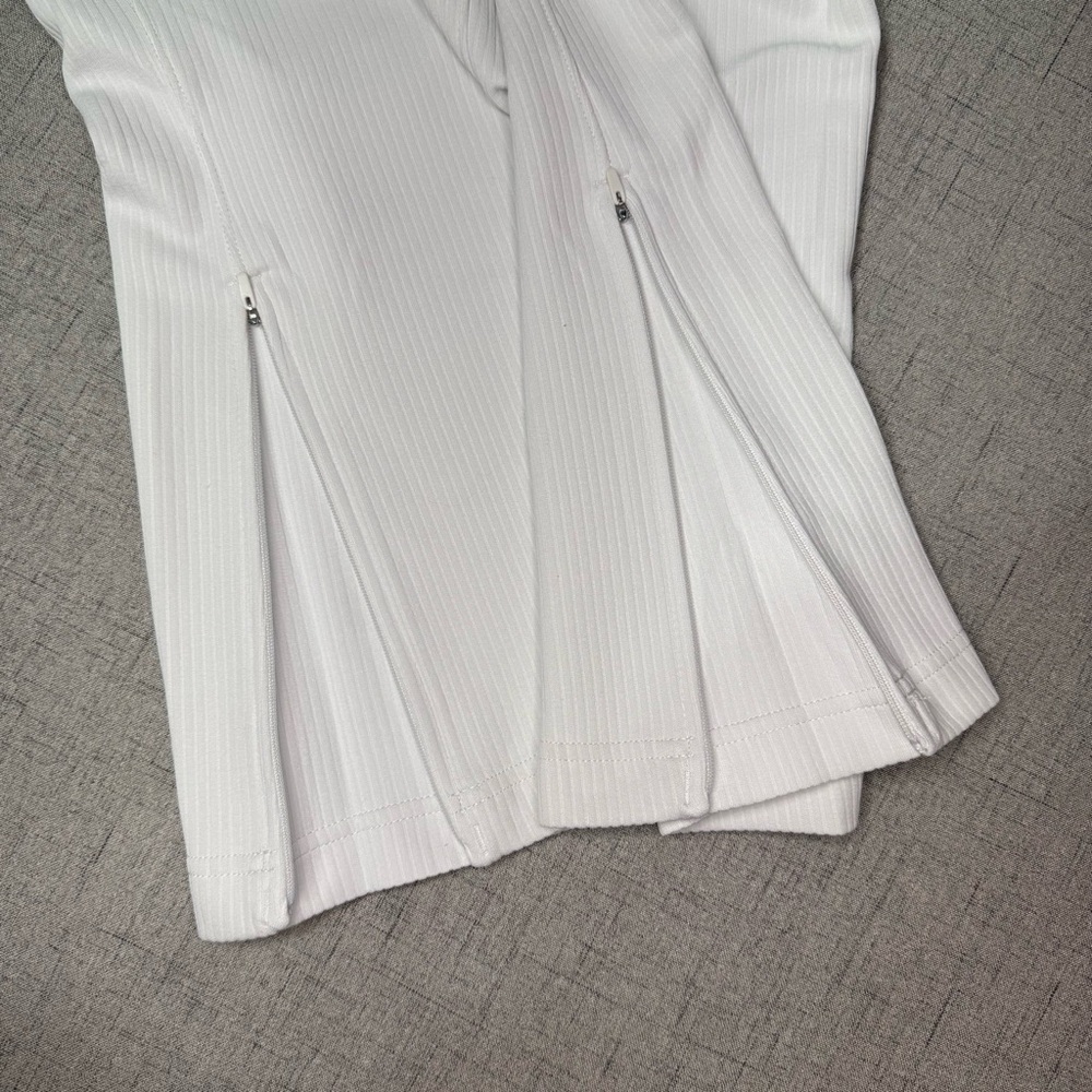 Lululemon Ribbed Softstreme Zip Leg High Rise Crop Pant Light Vapor 12 NWT - Picture 9 of 12